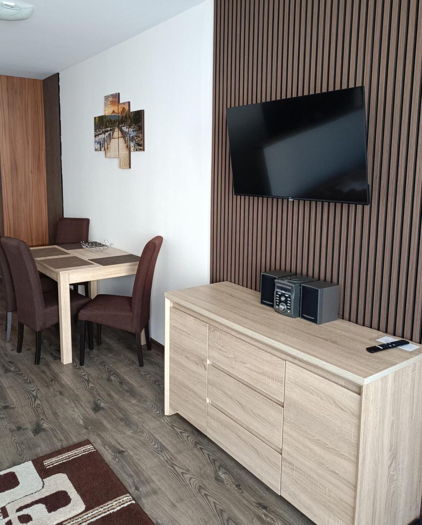 Apartman Lucka A202 Vysoke Tatry Ngoại thất bức ảnh